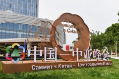 活泼阐释理政新新